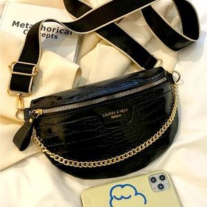 COPY - 2in1 Woman Belt Bag And Crossbody Bag/Summer/Crocodile Print /Black/2023